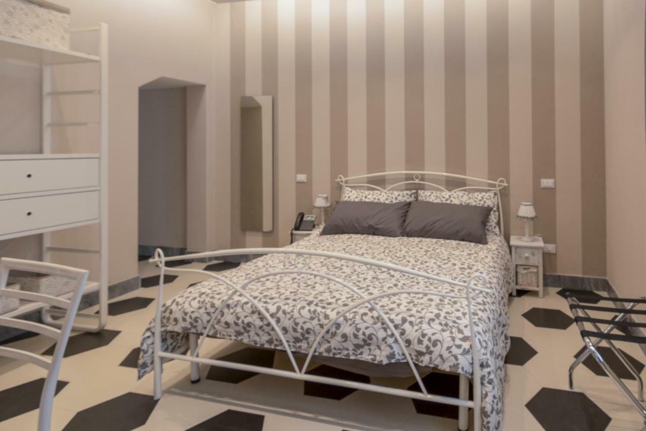 Merlo D'oro Bed & Breakfast Carrara