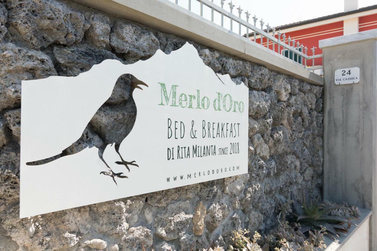 Frühstückspension Merlo D'oro Carrara