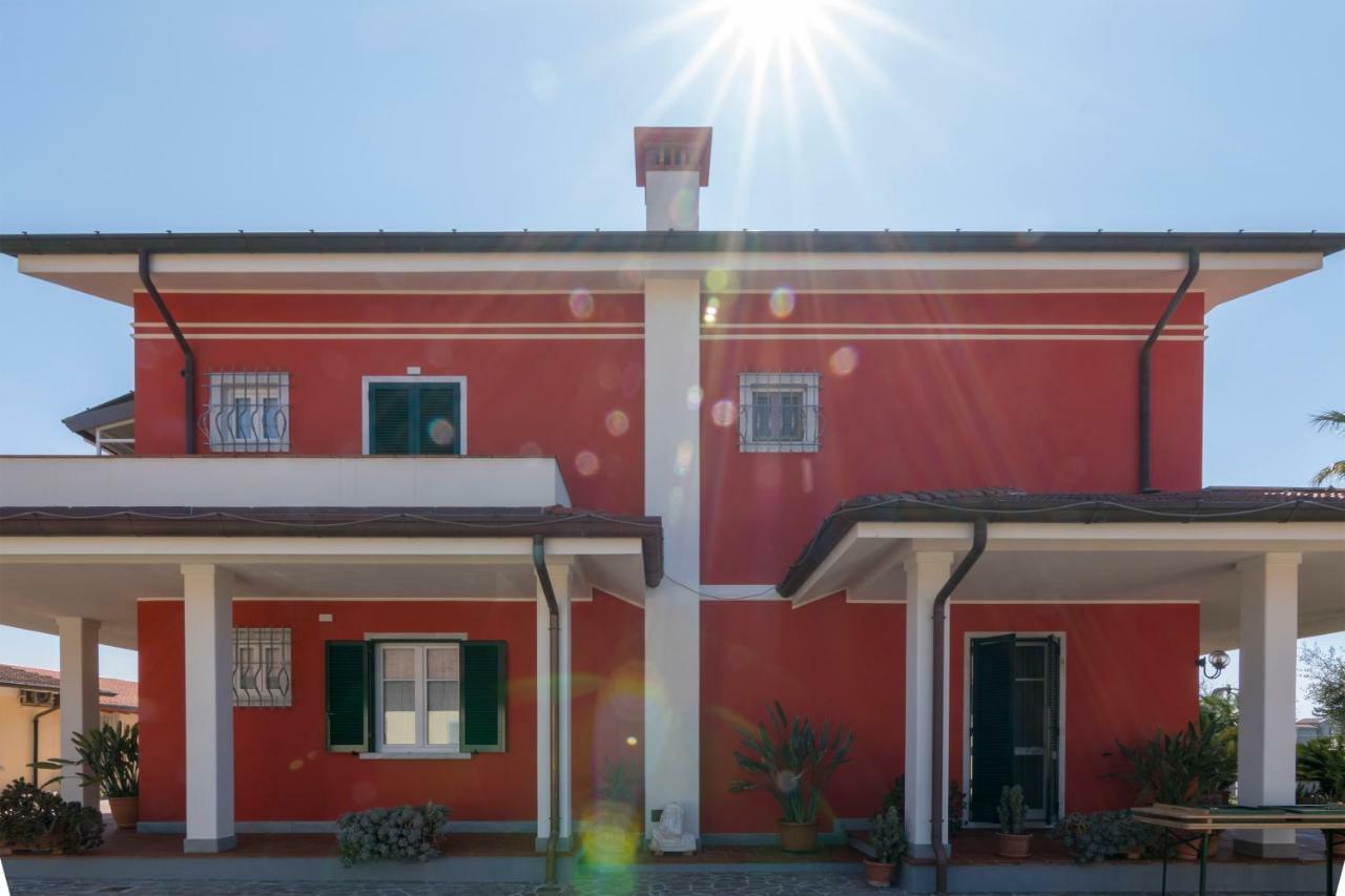 Merlo D'oro Frühstückspension Carrara